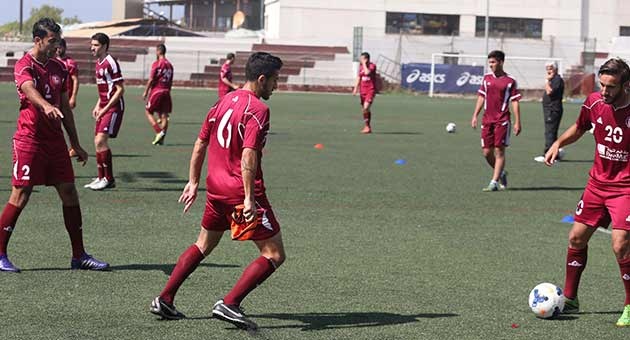 بالصور النجمة يستعد لمبارا ة التتويج امام الراسينع 