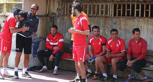 leb_8_4_630 بالصور : منتخب لبنان لكرة القدم يستأنف تمارينه