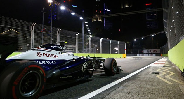 f1_18_9_630 مبارزة جديدة بين هاميلتون-روزبرغ في سنغافورة