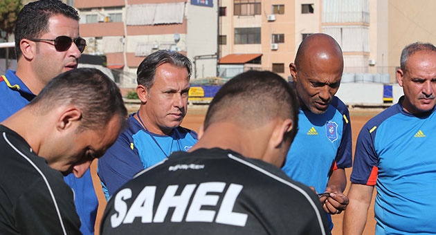 sahel_17_10_630 الغازية المتصدر يحل ضيفاً على العهد والنجمة يستقبل طرابلس