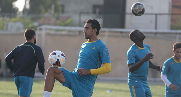 ahed_13_11_630 بالصور : العهد المتصدر يستعد للقاء السلام زغرتا