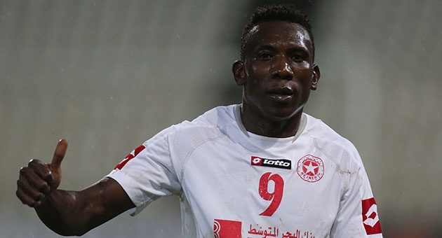lasina_24_11_630 النجمة يطارد العهد بعد فوزه الصعب على الاخاء عاليه