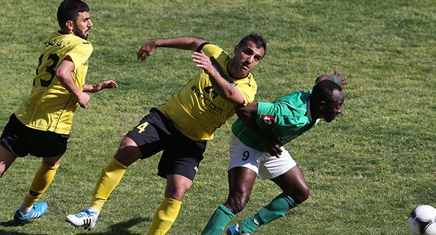بالصور : فوز النبي شيت على الانصار 2-0 