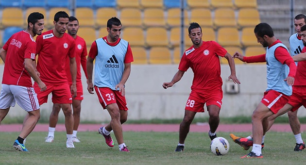 leb_21_4_630 منتخب لكرة القدم يلتقي نظيره الاردني ودياً