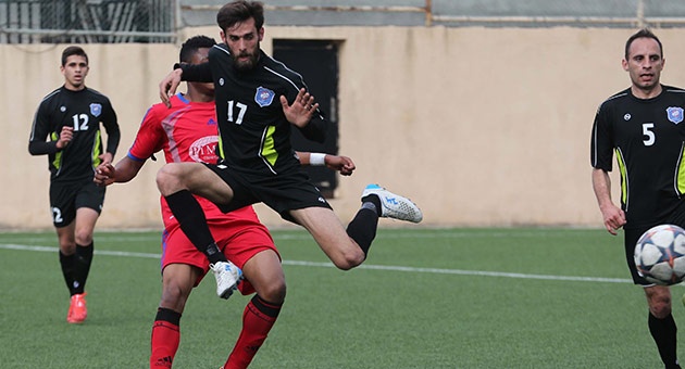 haraa_20_3_630 الشباب الغازية الى نهائي كأس بلدية حارة حريك