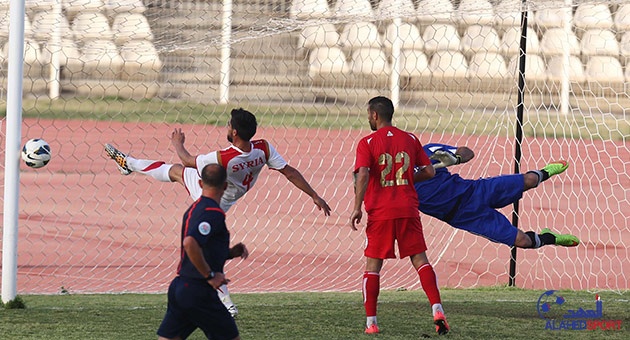 leba_24_3_630 بالصور : تعادل منتخب لبنان ونظيره السوري ودياً