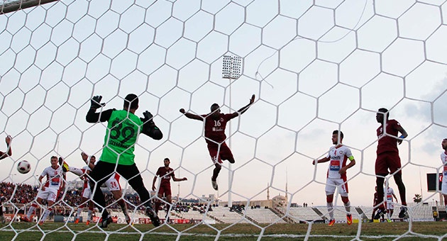 salam_nejmeh_25_1_630 غودوين يُعادل للنجمة امام السلام زغرتا