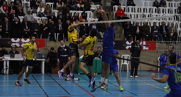 volleybal_18_1_630 فوز الشبيبة البوشرية بكأس انطوان شارتييه لكرة الطائرة