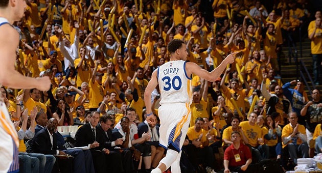 nba_12_630 NBA : غولدن ستايت يدرك التعادل مع كليفلاند