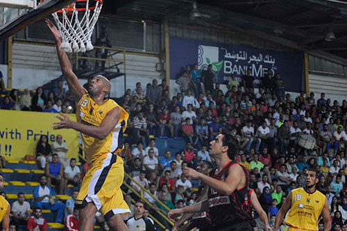 الرياضي بيروت يتحطى النجم الساحلي 68-63