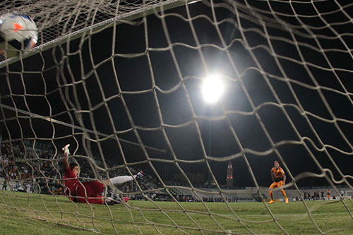 القادسية بطلاً لكأس الاتحاد الاسيوي لكرة القدم 