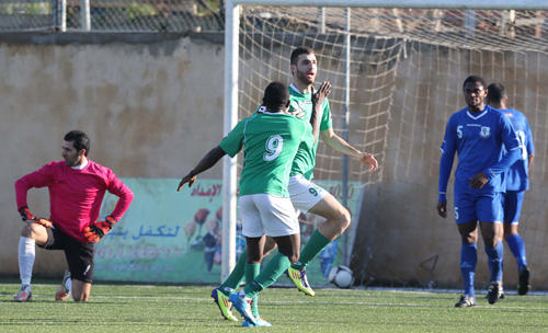 تأهل الانصار الى نصف نهائي كأس لبنان لكرة القدم 