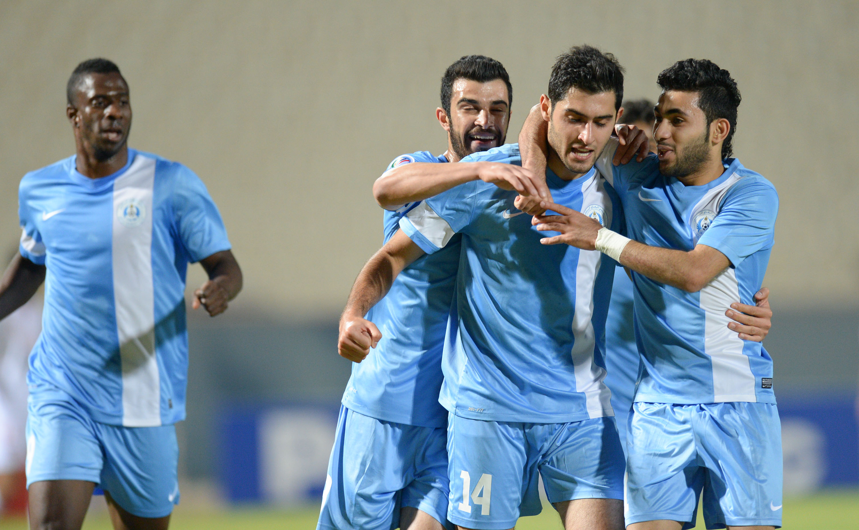 كأس الاتحاد :فوز الكويت الكويتي على الرفاع البحريني 2-1