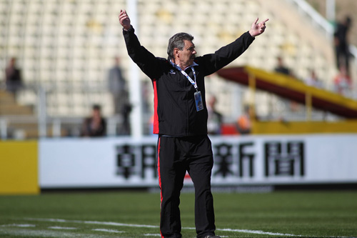 تعادل الاهلي الاماراتي وتراكتور الايراني 2-2