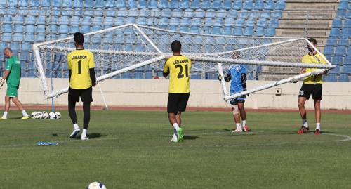 مدرب منتخب لبنان يستدعي 24 لاعباً 