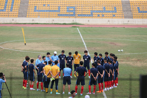 منتخب كوريا الجنوبية يستعد لمواجهة نظيره اللبناني