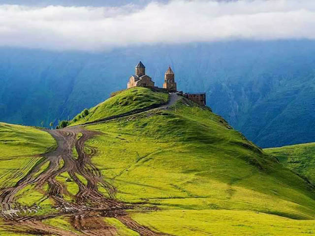 مناظر طبيعة مذهلة في جورجيا