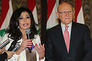 الرئيس سلام يكرم مي الخليل 