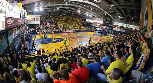 بالصور  ... فوز الرياضي على الحكمة 77-68