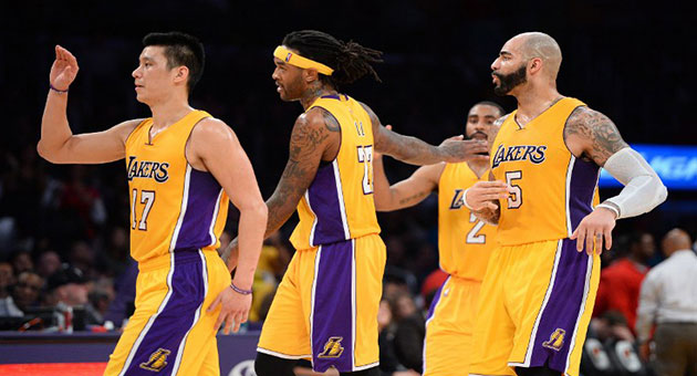 NBA :  كليفلاند  يكتسح دالاس مافريكس 127-94