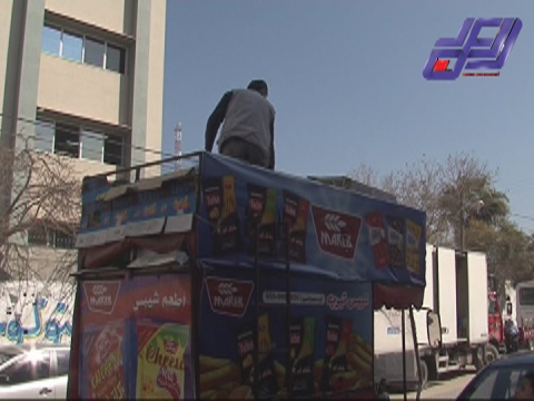في غزة..محال تجارية متنقلة