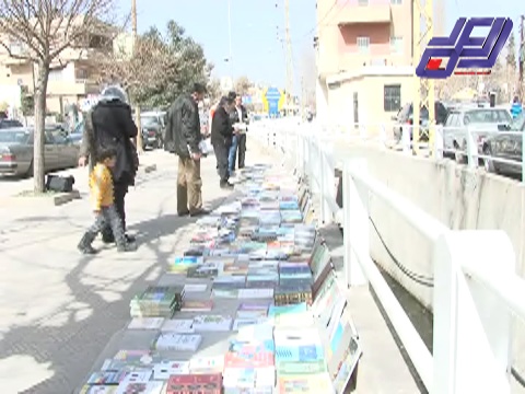 مكتبات الرصيف في بعلبك اسلوب قديم لبيع الكتب