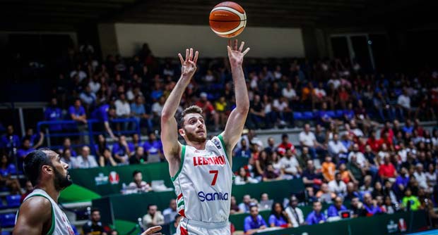 من مباراة منتخب لبنان لكرة السلة والصين تايبيه لبنان يتخطى تايبيه بنتيجة 90-77 .. والمواجهة المقبلة مع إيران