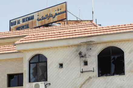 مستشفى دار الحكمة 1 آب 2006: إنزال إسرائيلي على مستشفى دار الحكمة