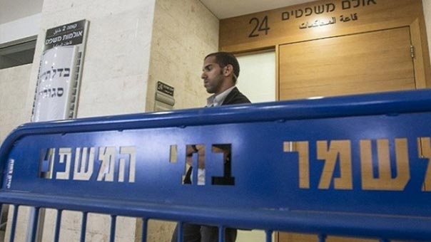 المحكمة الصهيونية تنشر أسماء الضباط المتورطين بتلقى رشاوى في قضية الغواصات&lrm;