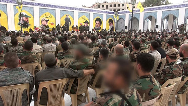 مراسم عسكرية تكريمية للشهيد السيد مصطفى بدر الدين في مقام السيدة زينب (ع)
