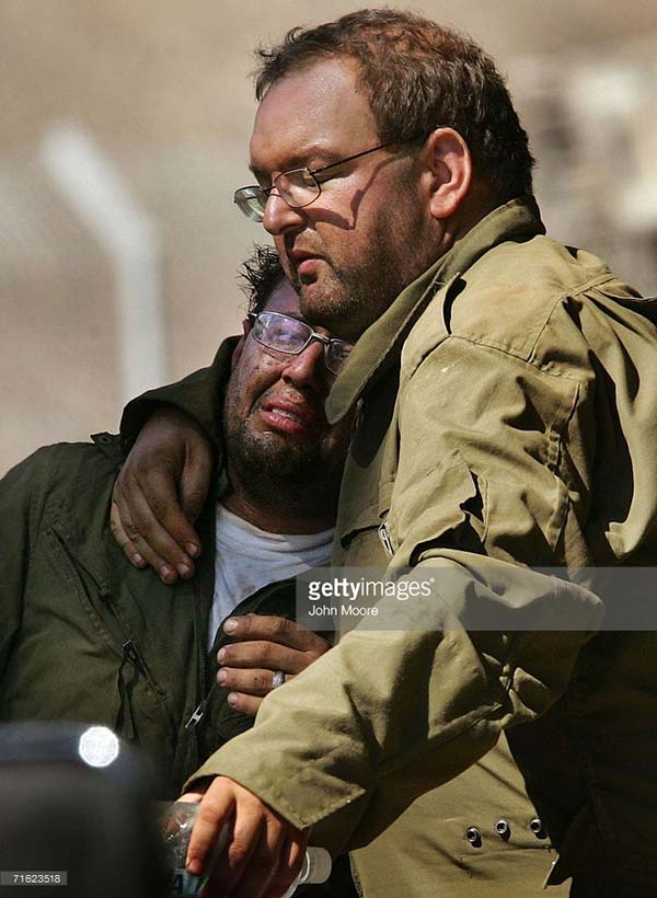 ’العهد’ يوثّق بيانات المقاومة الاسلامية في تموز/آب 2006: المجاهدون يدكون مستعمرات العدو وقواعده العسكرية بصليات من الصواريخ