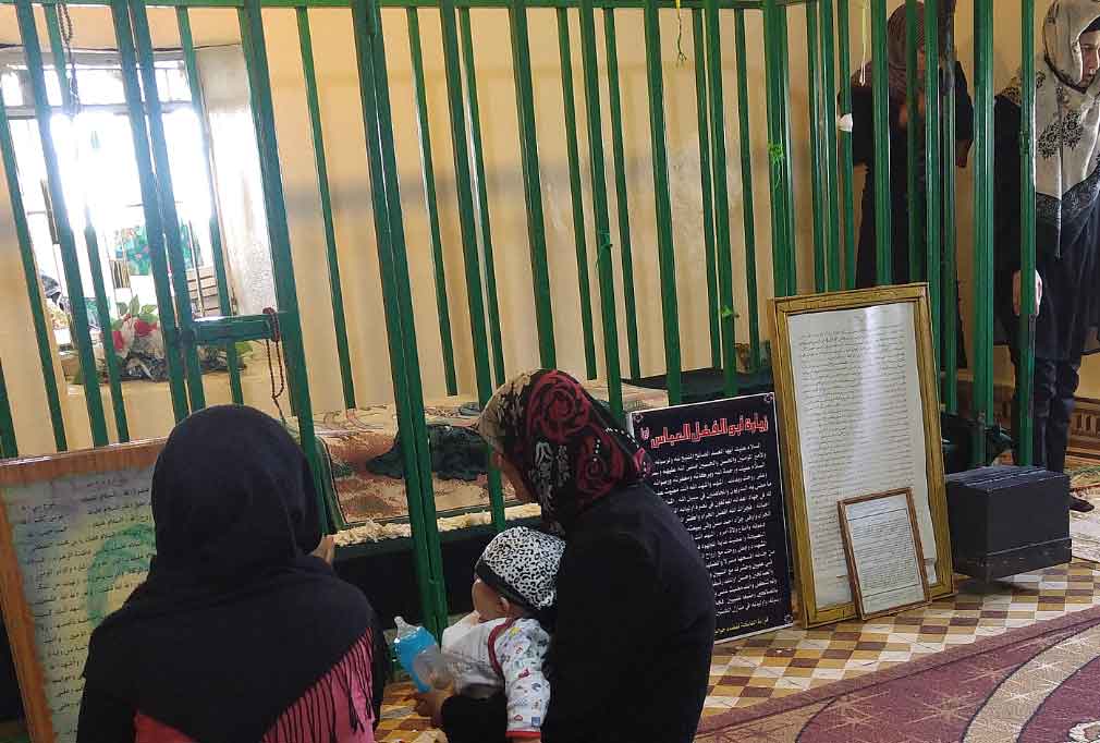  بين خضرة وعين ماء: هذا مقام النبي يوشع(ع) في رسم الحدث البقاعية