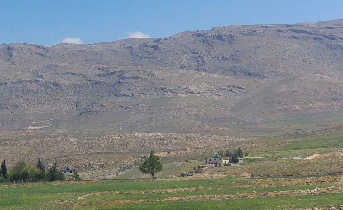  بين خضرة وعين ماء: هذا مقام النبي يوشع(ع) في رسم الحدث البقاعية