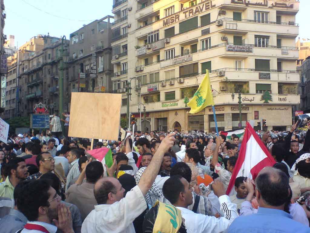 ملحمة الأيام الثلاثة والثلاثين ..كل عام والمقاومة وسيدها بخير