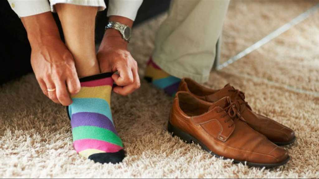 لماذا عليكم التوقف عن ارتداء الأحذية بدون جوارب؟