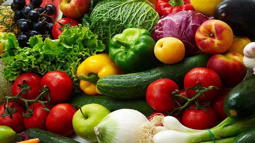 ما هي  الفاكهة والخضروات التي تعوض عن نقص الماء