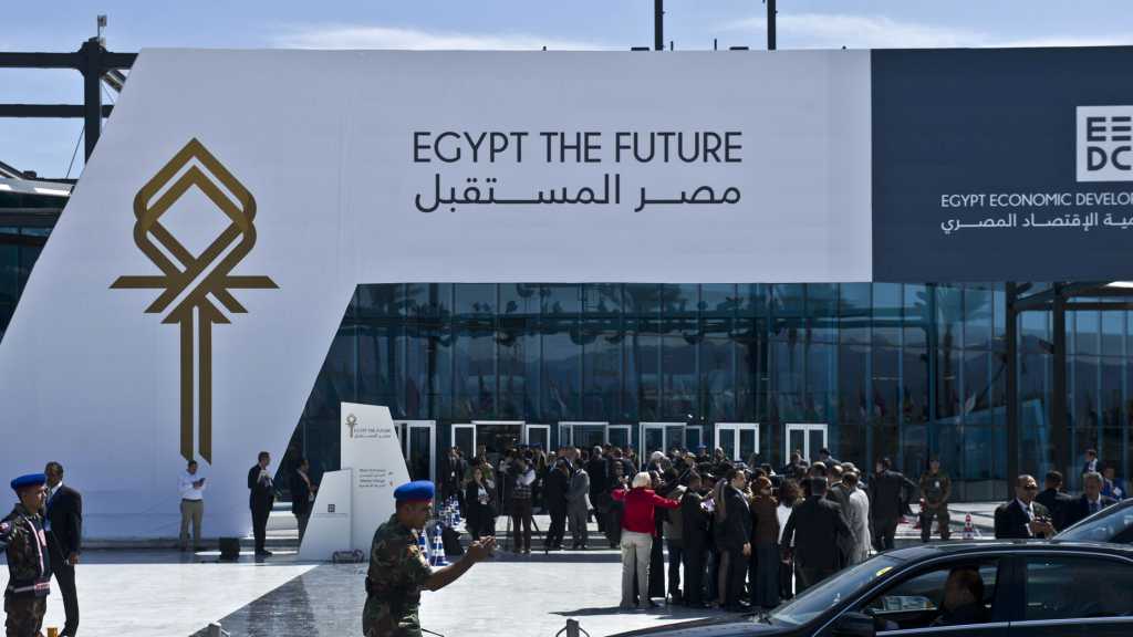 خبراء اقتصاديون مصريون يتحدثون لـ&rsquo;العهد&rsquo; بعد 3 سنوات على المؤتمر الاقتصادي: أين منح الخليج؟