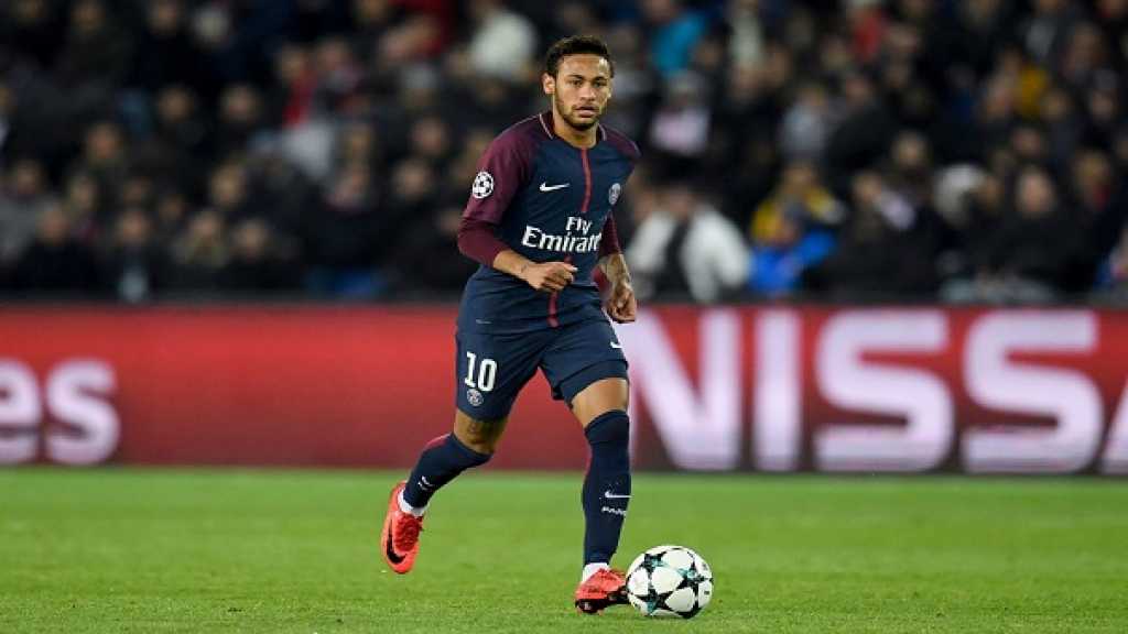 نيمار يحرز جائزة أفضل لاعب في الدوري الفرنسي