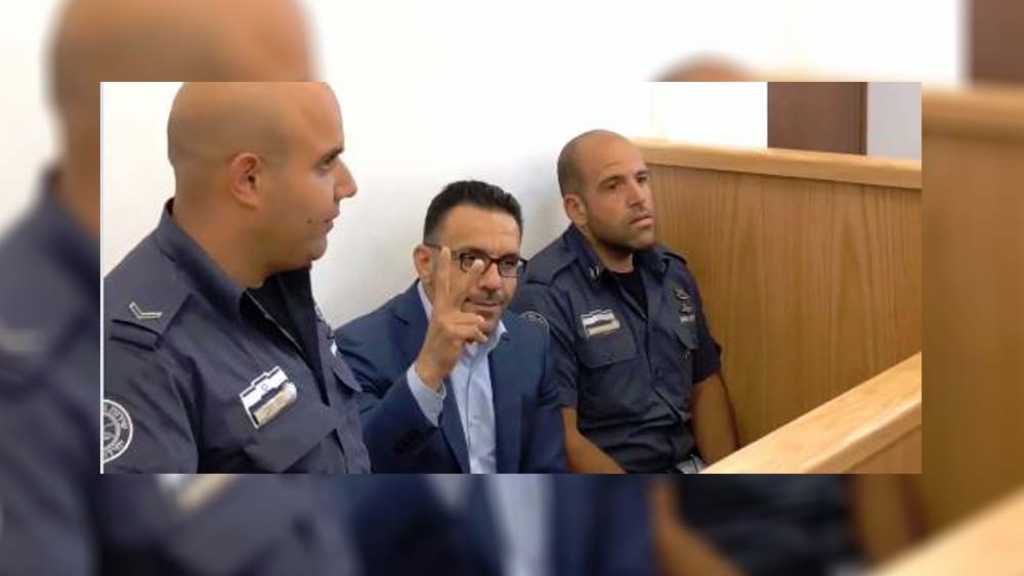 الاحتلال يعتقل محافظ القدس&lrm;