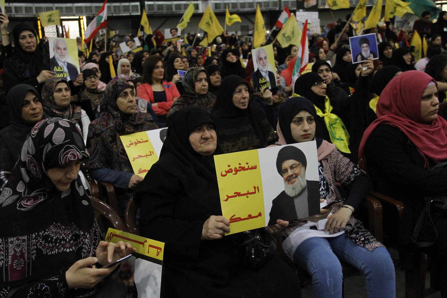بالصور.. مهرجان الوفا للعز  جبيل-كسروان الانتخابي  في مجمع سيد الشهداء (ع)