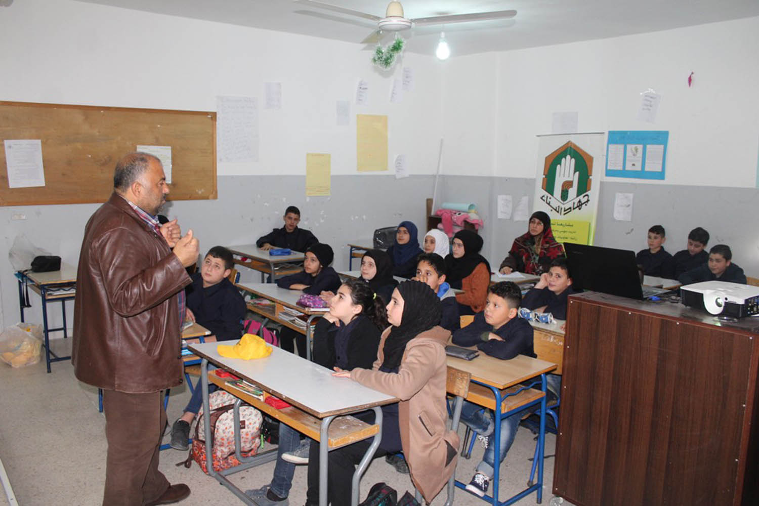 مشروع ’الشجرة الطيبة’ في متوسطة شحور الرسمية