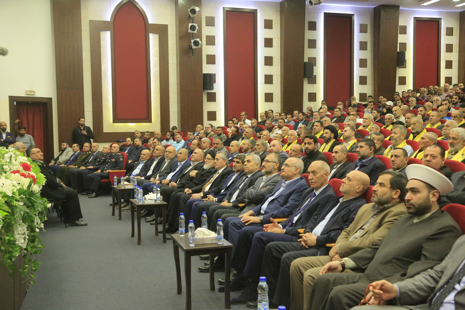 حزب الله يحيي مهرجان ’يوم الشهيد’ في مناطق مختلفة