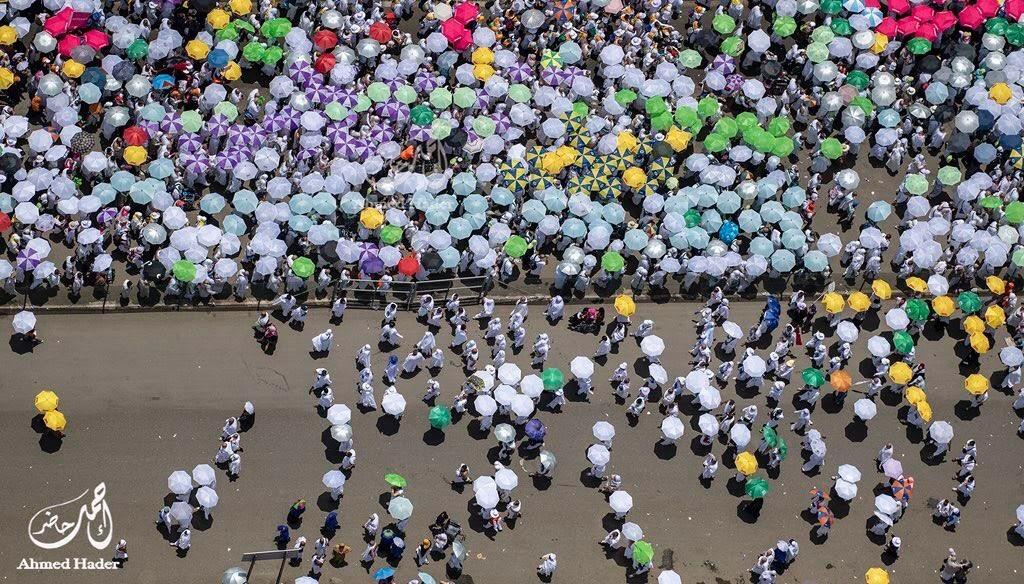 حجاج بيت الله من السماء