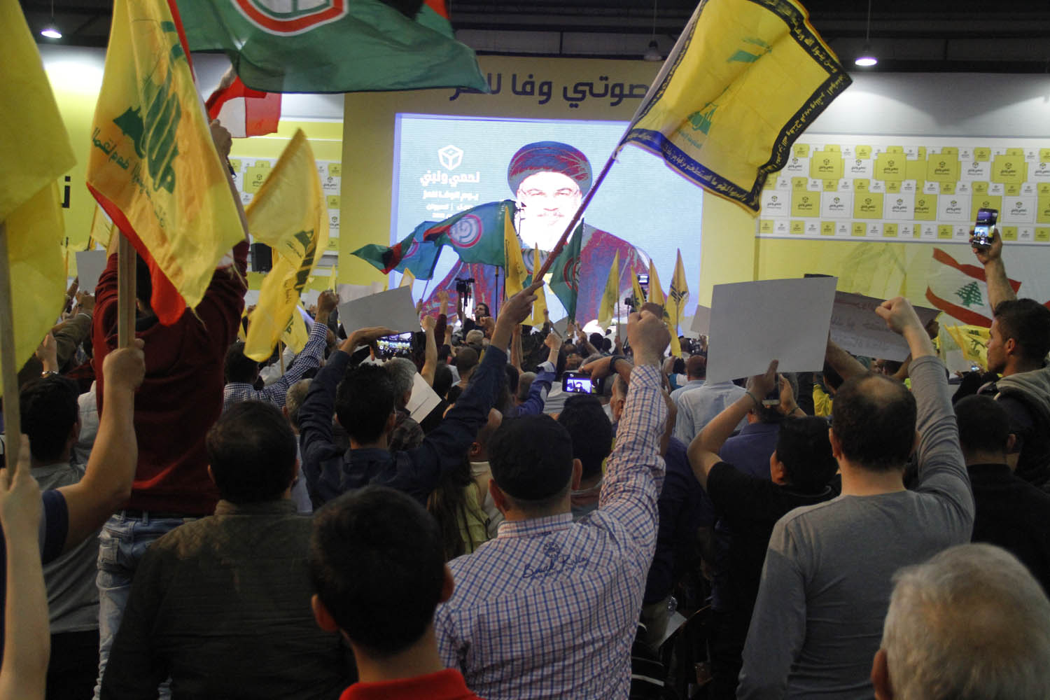 بالصور.. مهرجان الوفا للعز  جبيل-كسروان الانتخابي  في مجمع سيد الشهداء (ع)