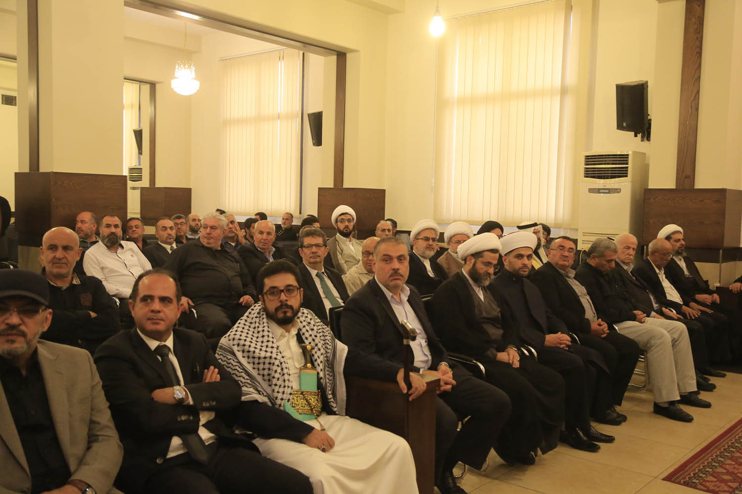 حزب الله يقيم حفلاً تأبينياً للحاجة أم عماد مغنية