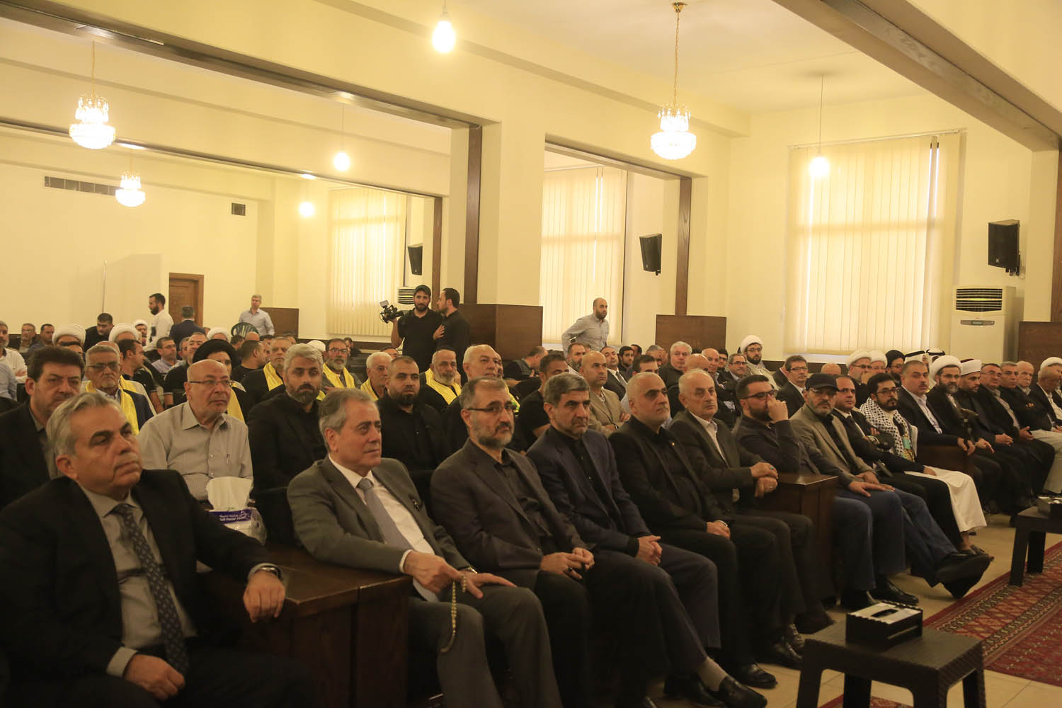 حزب الله يقيم حفلاً تأبينياً للحاجة أم عماد مغنية