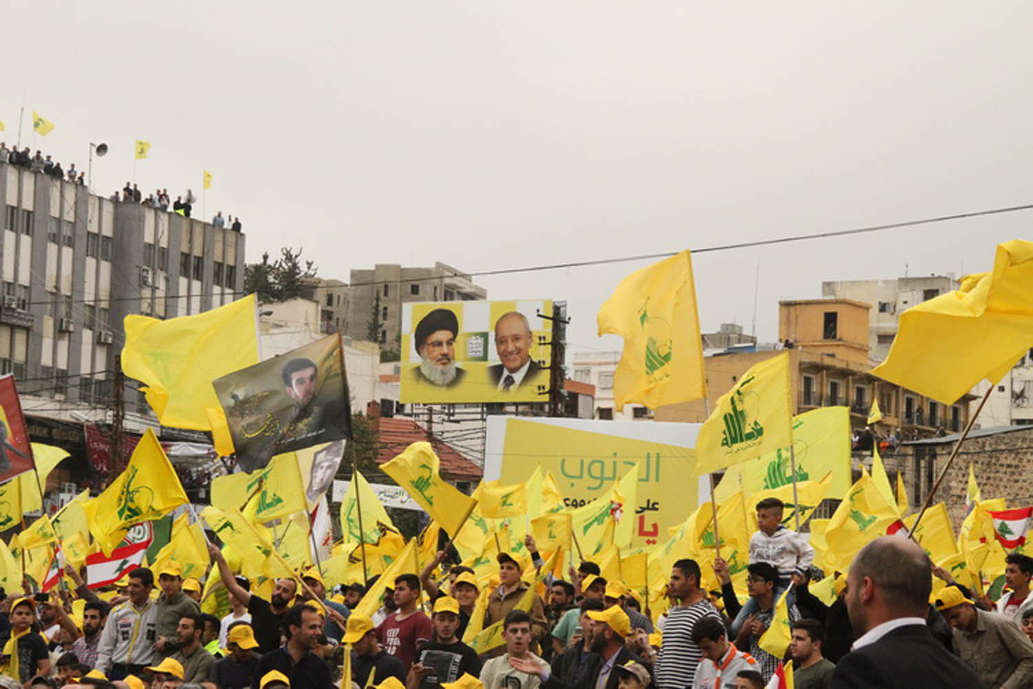 بالصور: مهرجان الوفاء للنصر في مدينة النبطية جنوب لبنان
