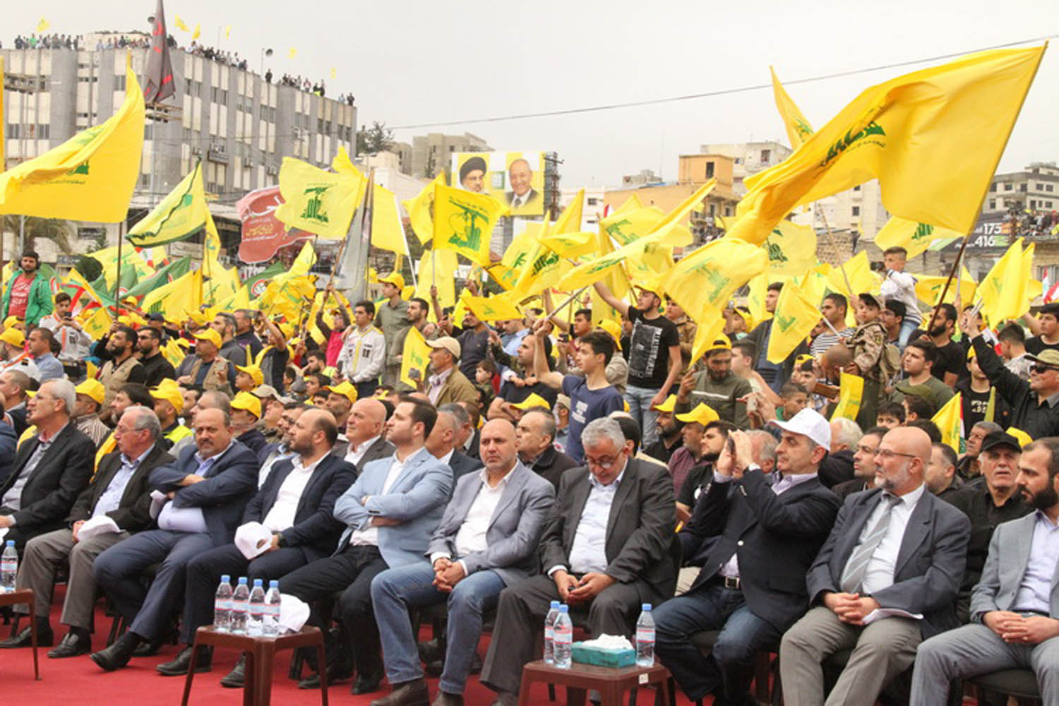 بالصور: مهرجان الوفاء للنصر في مدينة النبطية جنوب لبنان