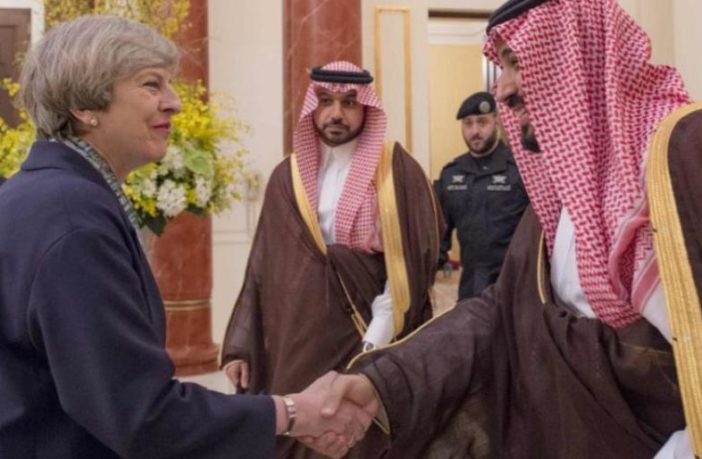 بريطانيا تشن حملة ضد روسيا بالنيابة عن اميركا: القصة الكاملة