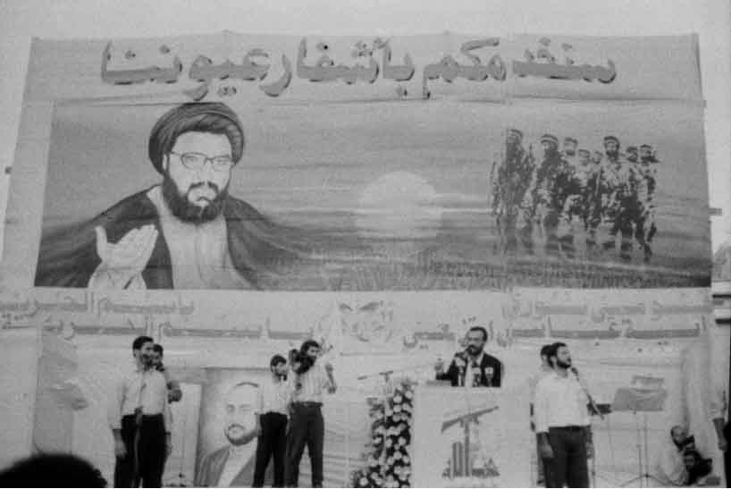 شعارات حزب الله الانتخابية منذ 1992.. ’سنخدمكم بأشفار عيوننا’ ـ بالصور